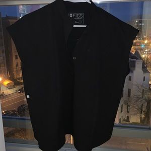 FIGS Rafeala Scrub Top- Black- Size M- NWOT